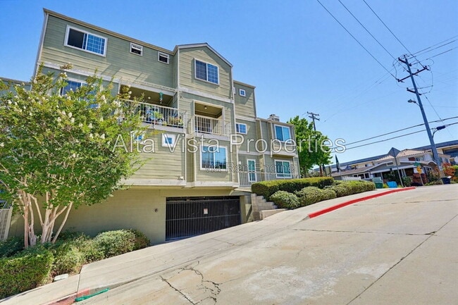 Photo - 4204 3rd Avenue Unit 11