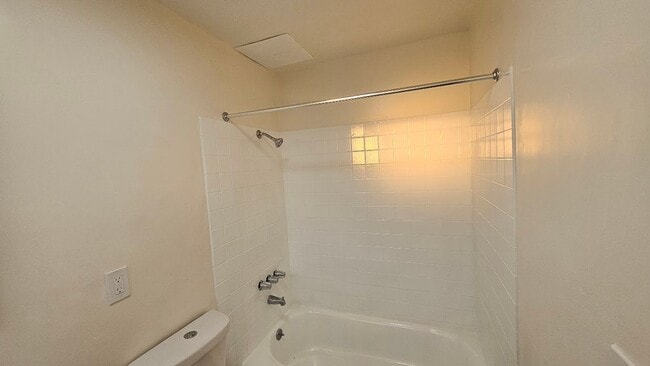 Photo - 14926 Hawthorne Blvd Unit 100