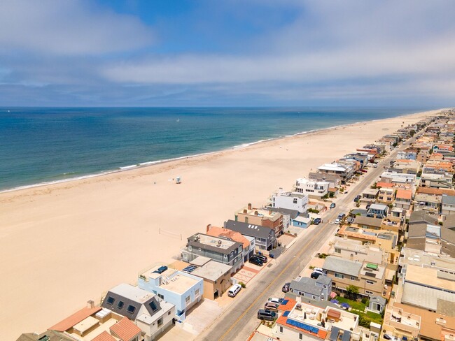 Photo - 3525 Ocean Dr