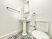 Photo - 245 N Kenmore Ave Unit 205