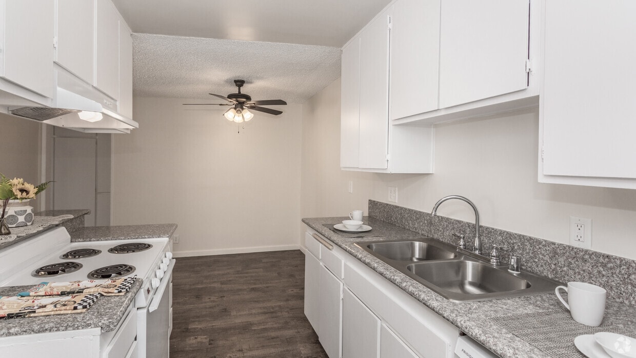 Floor Plan - 1 bed + 1 bath
