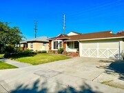 Photo - 3 Bedroom 2 Bathroom Lakewood House with Private Backyard down the street from Lakewood High School