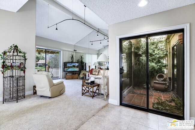 Photo - 223 Serena Dr