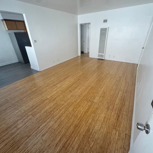 View of living room from front door - 1756 N Normandie Ave Unit F