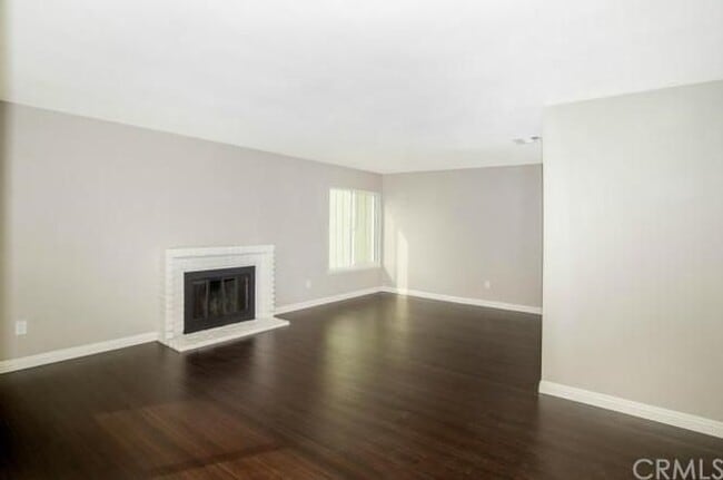 Photo - 2057 S Cherry Ave