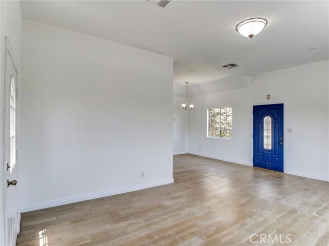 Photo - 3207 Kenneth Dr