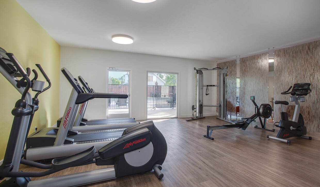 3D Tour - Villas of Pasadena Apartments