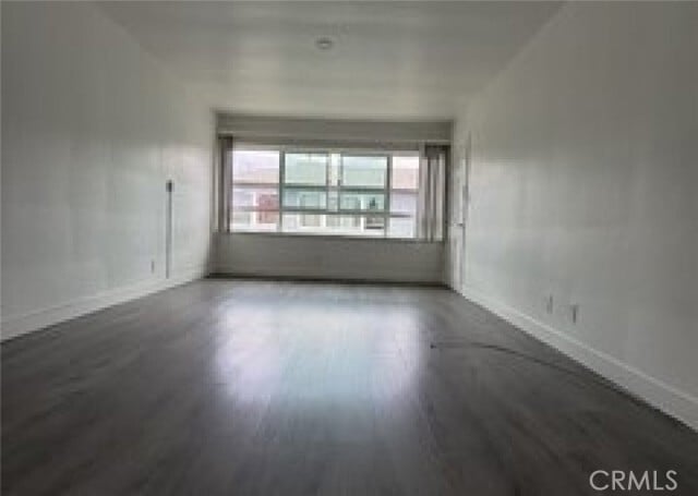 Photo - 5654 Kester Ave Unit 3