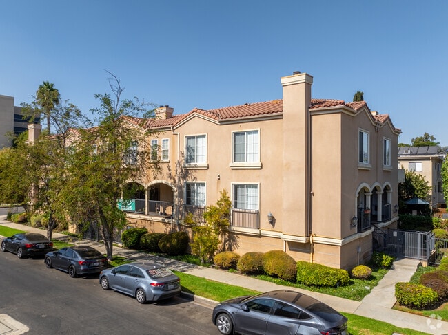 Alt Building - Tilden Apartments