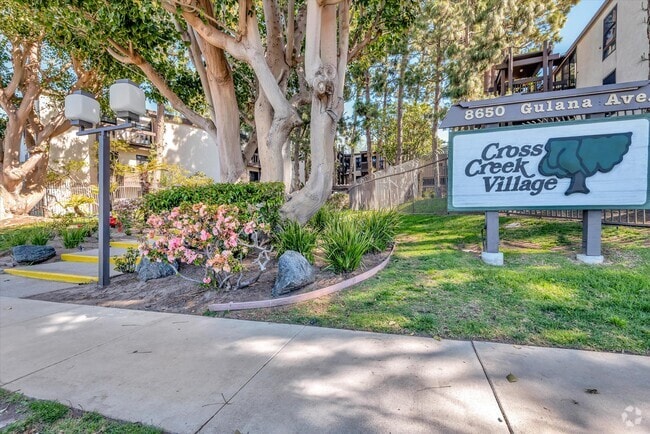 Building Photo - 8650 Gulana Ave Unit C3053 Rental