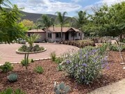 Circular driveway in front of house - 22947 San Vicente Rd