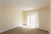 2 BR, 1 BA - 800 SF - Sunshine Manor Apartments