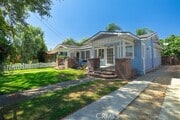 Photo - 817 E Palmyra Ave