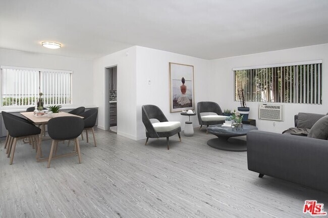 Building Photo - 450 S Los Robles Ave Unit 12 Rental