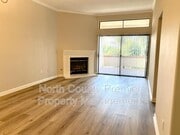 Photo - 2850 Englewood Way