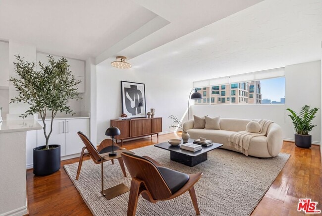 Building Photo - 10535 Wilshire Blvd Unit 1601