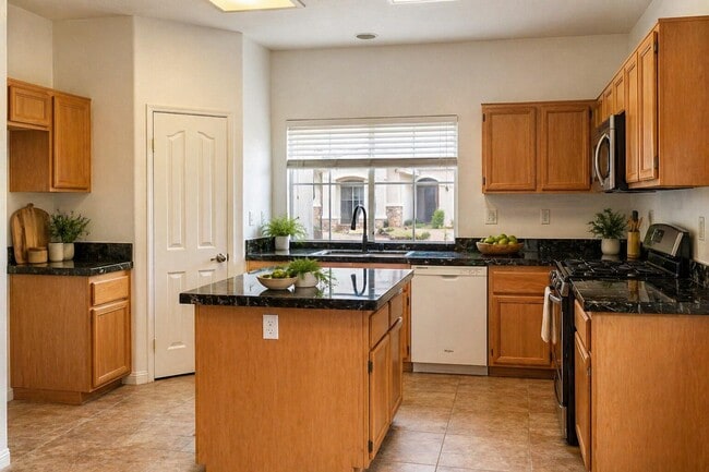 Photo - 83125 Broadmoor Dr
