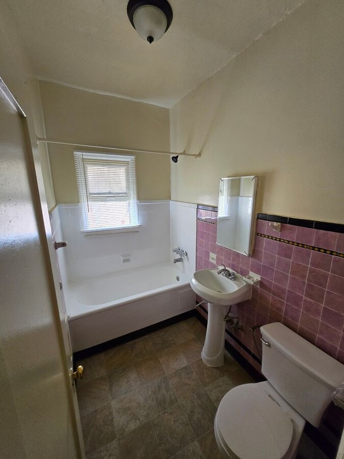 Photo - 627 Normandie Ave Apartment Unit 403