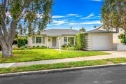 Photo - WOW Apartment Unit 3761
