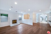 Photo - 14828 Morrison St