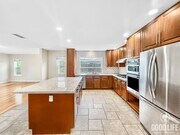 Photo - Beautiful 3 Bedroom/ 2 Bathroom Home Locat...