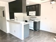 Photo - 14755 Victory Blvd Unit 201