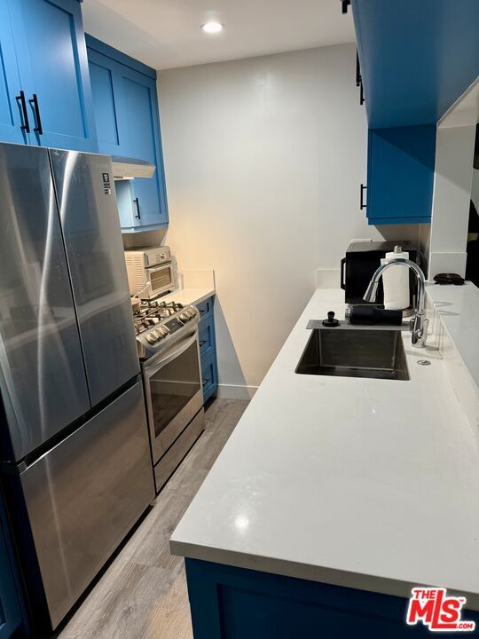 Photo - 27 Anchorage St Unit B