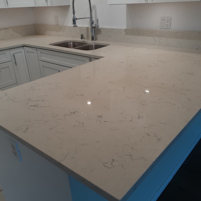 Building Photo - 9885 Caspi Gardens Dr Unit 2