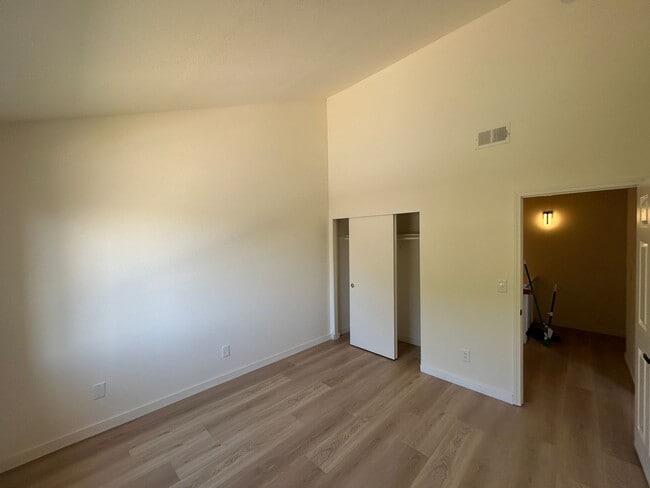 Photo - NEWLY REMODELED 3 BEDROOM 3 BATH