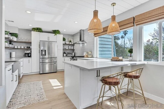 Photo - Stunning Condo on the Bay Unit Rental