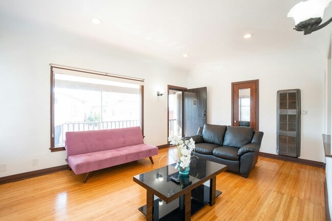 Photo - 358 Orange Ave