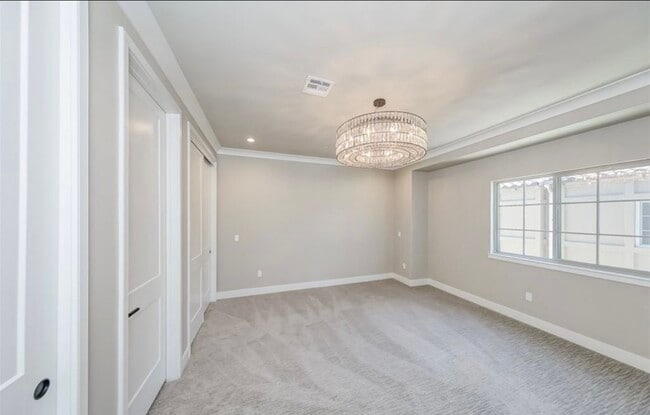 Photo - 139 Alice St Unit 145B