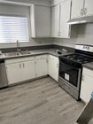 Photo - 230 N Keystone St Unit Apartment B