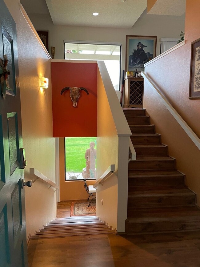 Photo - 8 Mission Ct