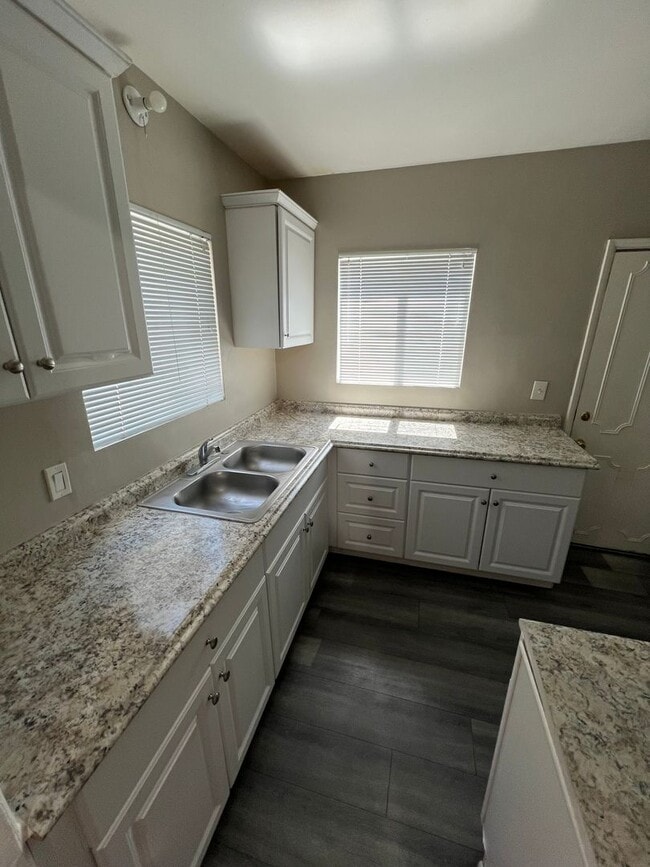 Photo - 24663 Unit 24665