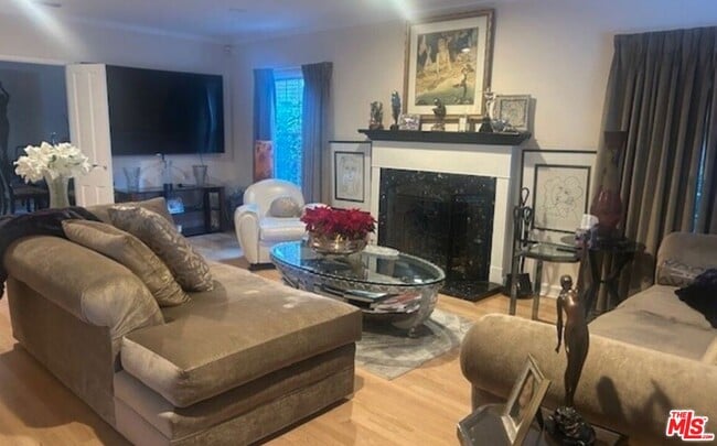 Photo - 1664 Benedict Canyon Drive