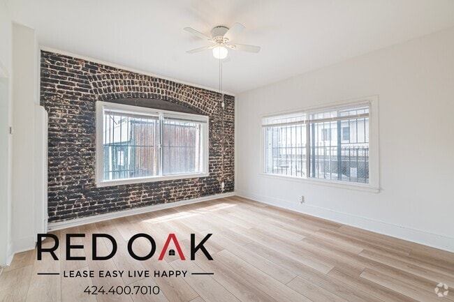 Building Photo - 2933 W 8th St Rental