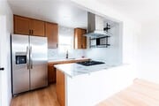 Photo - 784 E Walton St