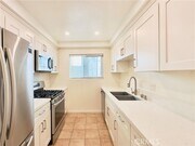 Photo - 525 E Verdugo Ave Townhome