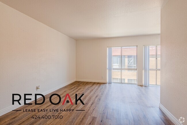 Building Photo - 17830 Sherman Way Rental