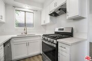 Photo - 1030 N Orange Grove Ave Unit 101
