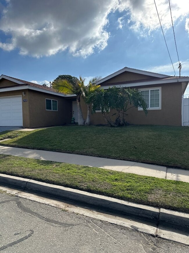 Photo - 7919 San Felipe St