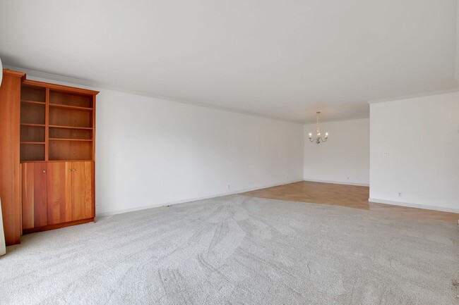 Photo - Welcome to El Montecito Verde, an exclusive hidden enclave of charming Mediterranean condominiums!