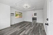 Photo - 611 Kimlin Dr