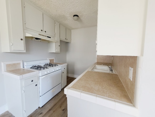 Photo - 13425 Vanowen St Unit 12A