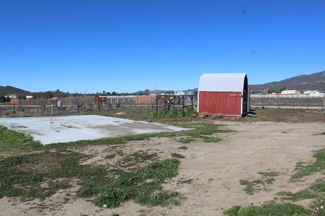 Photo - 3 Bed 2 Bath Home for Rent in Anza on 2 pl...