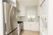 Photo - 5182 Canoga Ave