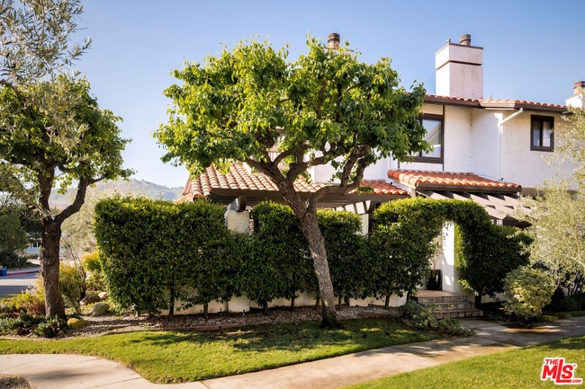 Building Photo - 1561 Michael Ln