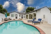 Photo - 6438 Lindley Ave