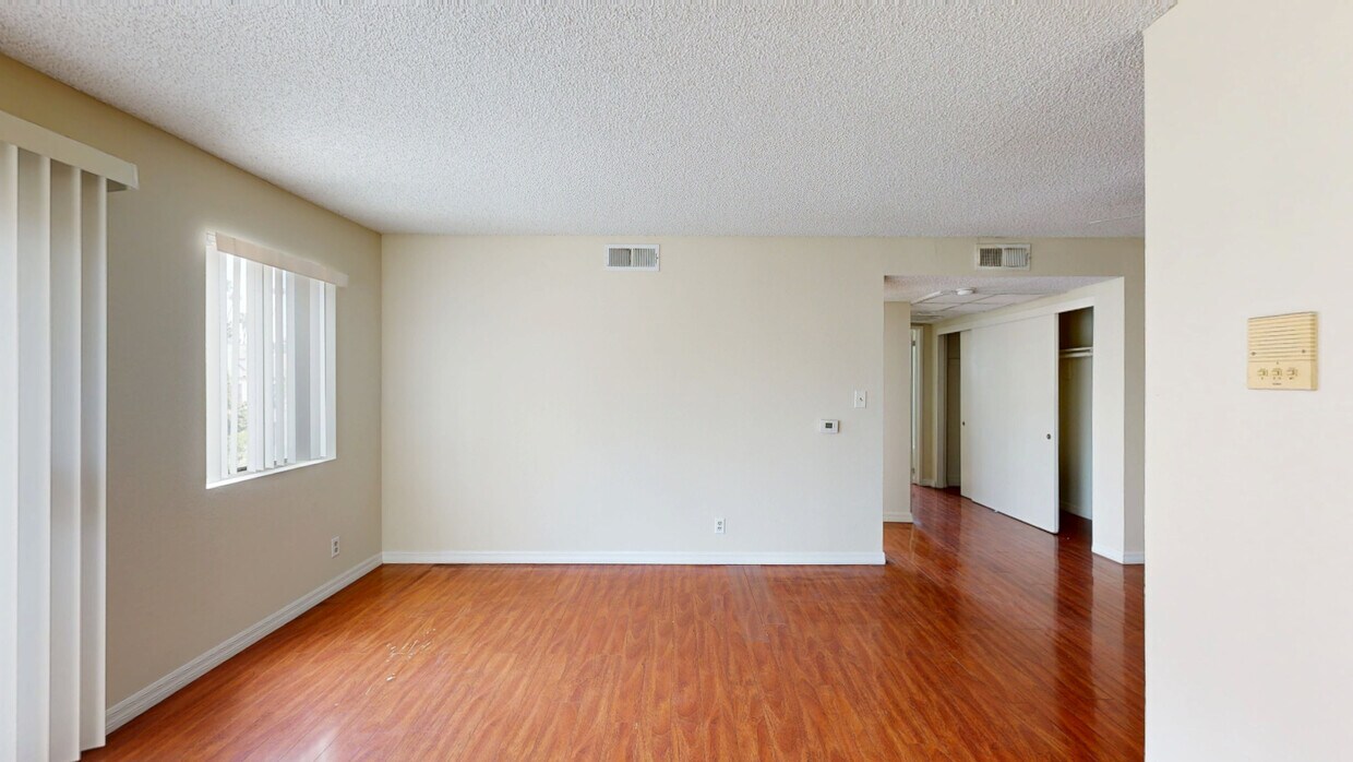 3D Tour - Irolostar Apartments